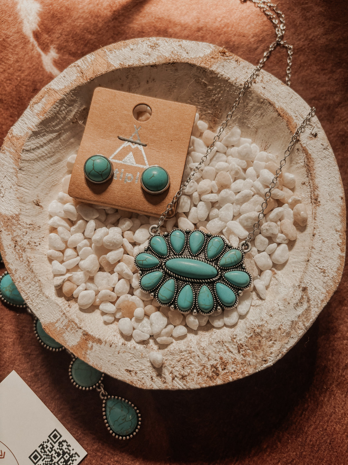 Concho Necklace Set