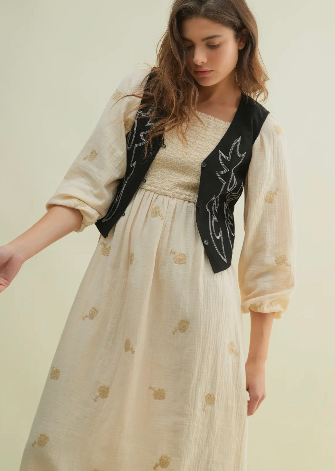 Denim Embroidery Crop Vest